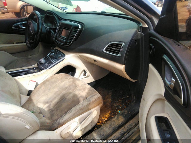 Chrysler 200 Limited 2015 1C3CCCAB4FN728880 Image 5