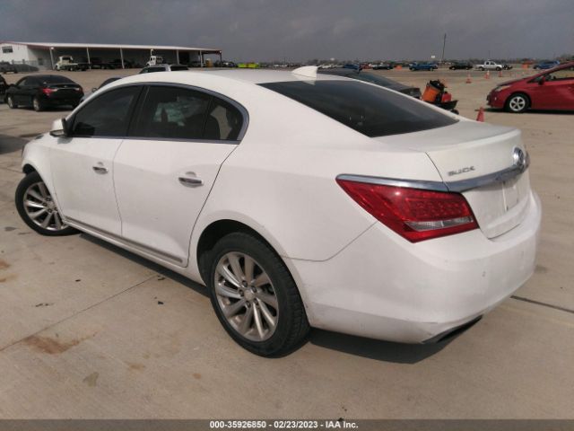 1G4GB5G37GF138496 Buick Lacrosse Leather