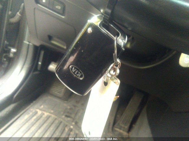 2016 Kia Cadenza, VIN: KNALN4D74G5207899