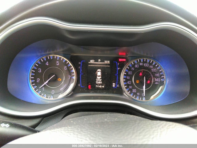 1C3CCCAB2GN142230 Chrysler 200 Limited