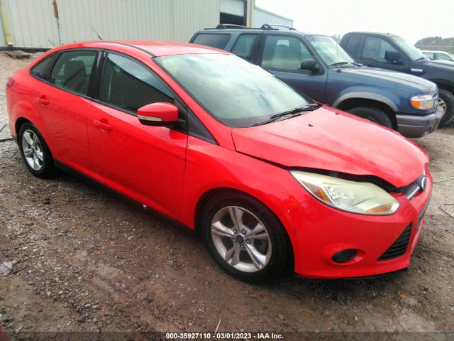 Ford FOCUS SE 2014 1FADP3F24EL220289 Image 1