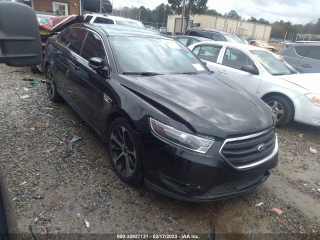 2015 Ford Taurus, VIN: 1FAHP2E87FG131523