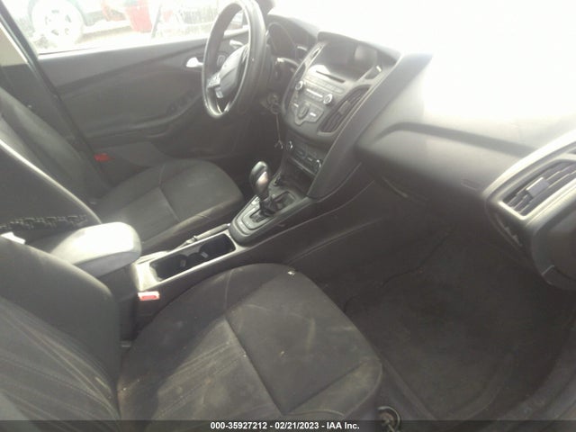 Ford FOCUS SE 2017 1FADP3F2XHL303312 Image 5