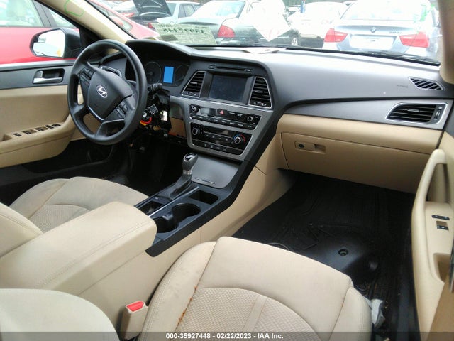 2017 HYUNDAI SONATA SE VIN: 5NPE24AF4HH573170