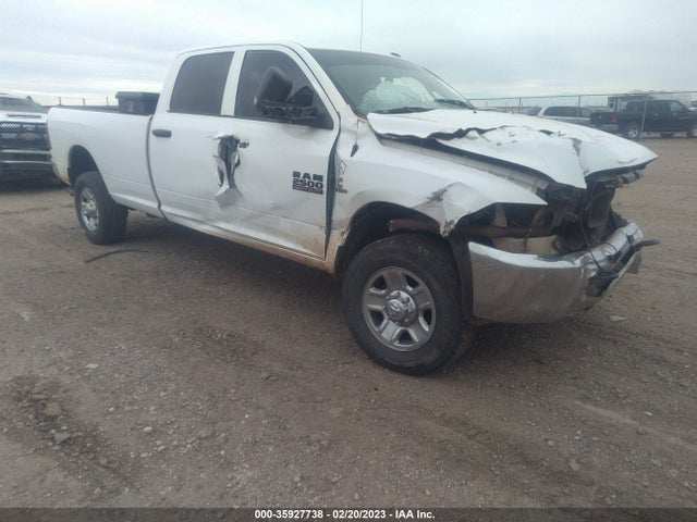 RAM 2500 Tradesman 2018 3C6UR5HL4JG396229 Image 1