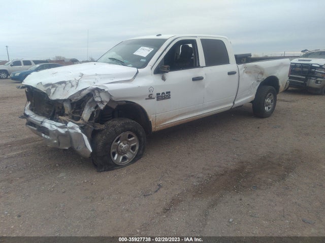 RAM 2500 Tradesman 2018 3C6UR5HL4JG396229 Image 2