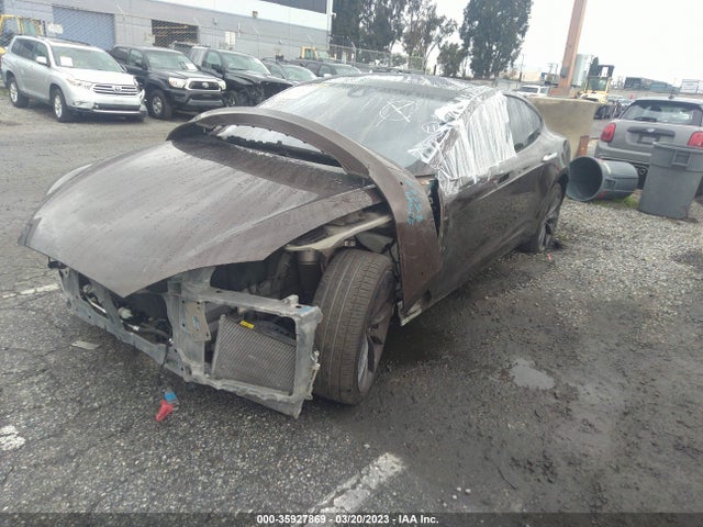 Tesla Model S 60 Kwh Battery/p85 2014 5YJSA1H12EFP63929 Image 2