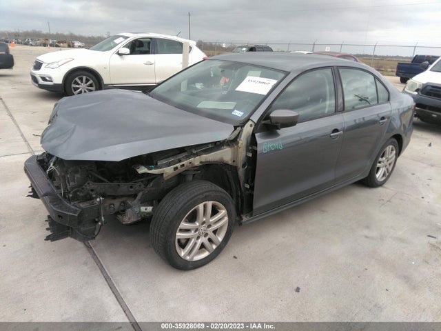 2018 Volkswagen Jetta, VIN: 3VW2B7AJ5JM256956