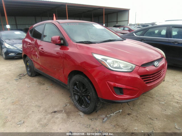 2015 KM8JT3AF8FU112025 main image