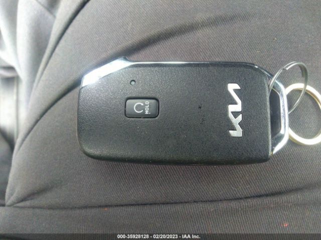 KNDEUCAA5N7235740 KIA SELTOS S