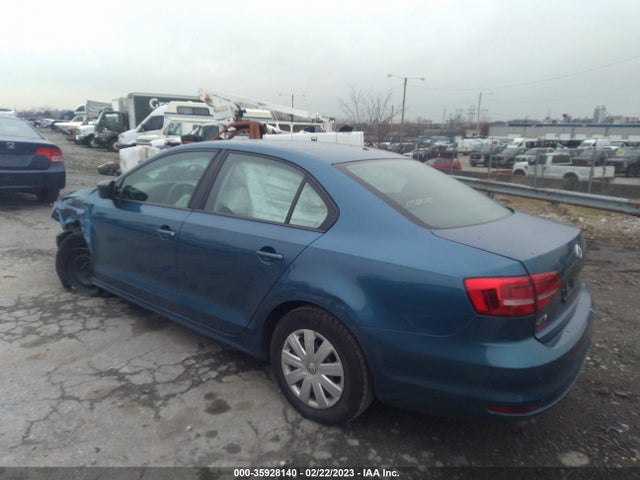 3VW2K7AJXFM319217 Volkswagen Jetta Sedan 2.0l S