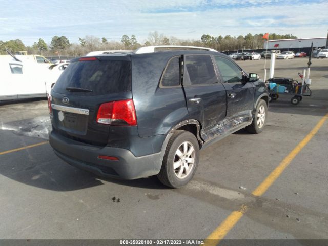 5XYKT4A20CG259156 KIA Sorento