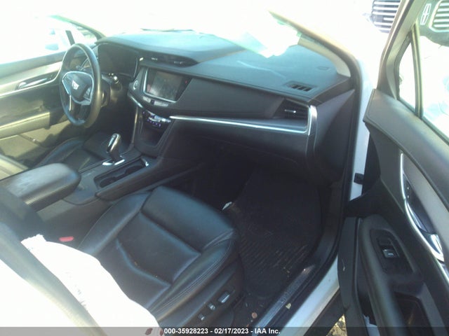2017 Cadillac XT5, VIN: 1GYKNBRSXHZ316730