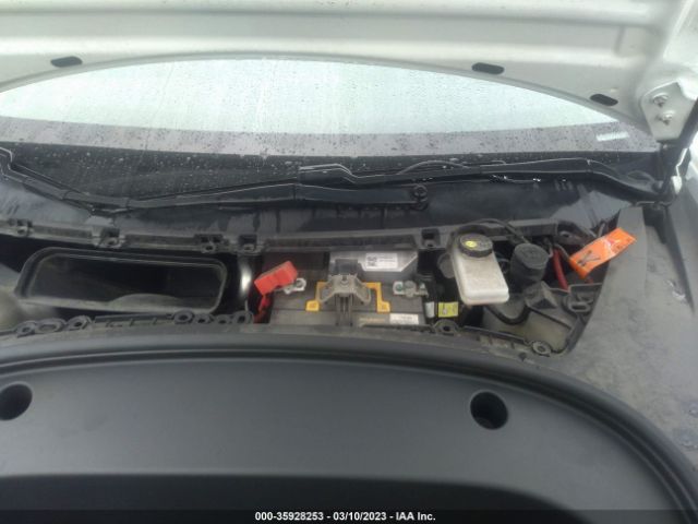 5YJ3E1EB9KF448322 Tesla MODEL 3
