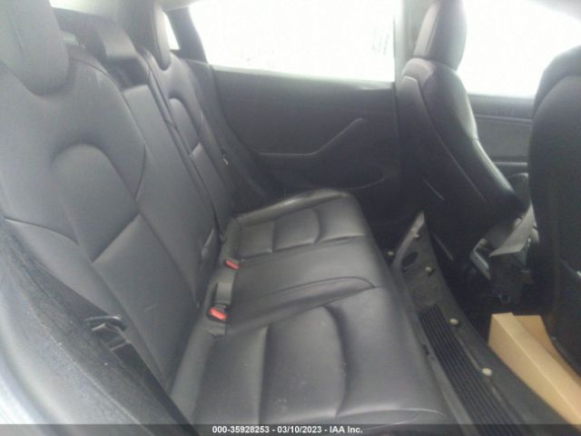 5YJ3E1EB9KF448322 Tesla MODEL 3