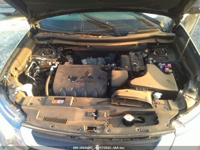 JA4AD3A3XJZ027037 Mitsubishi Outlander Se/sel/le