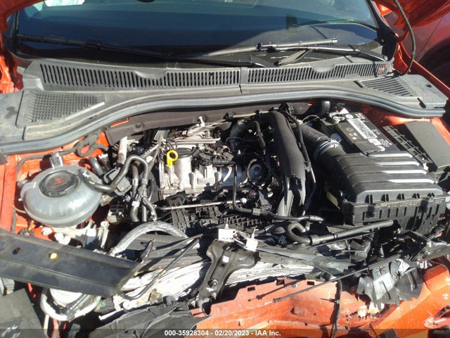 3VWN57BU0KM111130 Volkswagen JETTA S