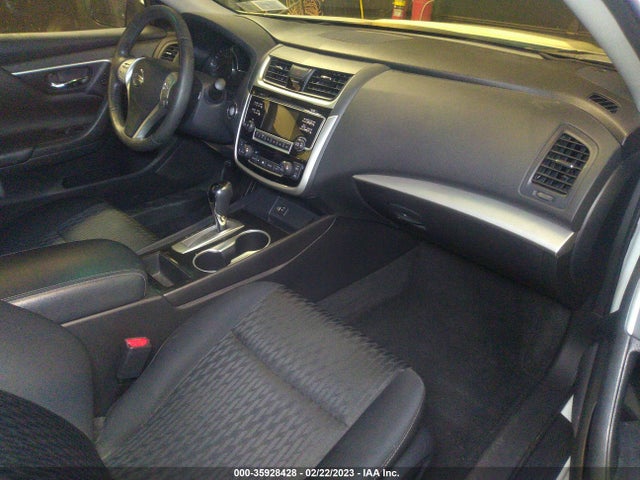 2018 Nissan Altima, VIN: 1N4AL3AP0JC186525