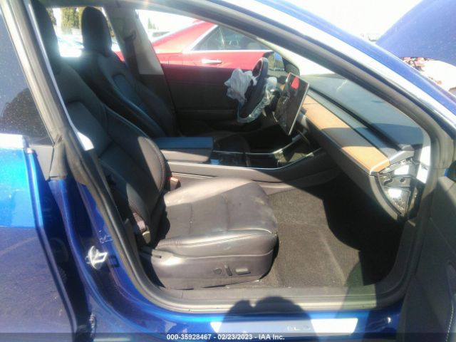 5YJ3E1EA0JF076469 Tesla MODEL 3