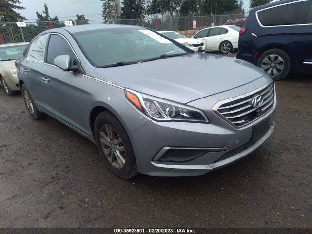 Hyundai SONATA SE 2017 5NPE24AF1HH452161 zdjęcie główne