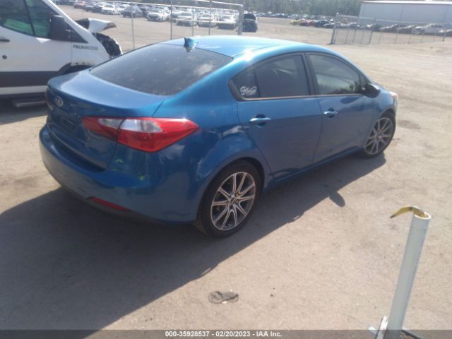 KNAFK4A61E5061959 KIA FORTE LX