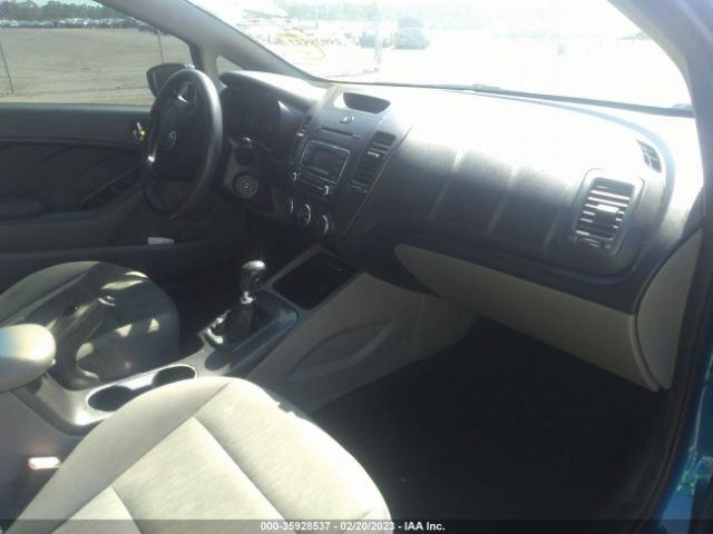 KNAFK4A61E5061959 KIA FORTE LX