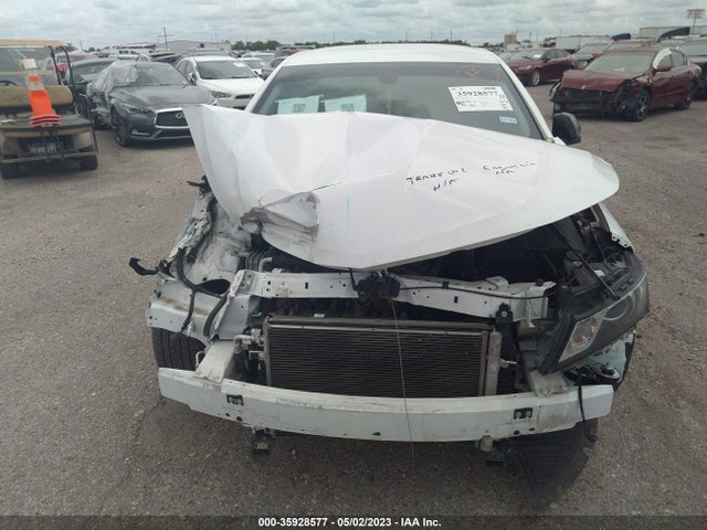 Chevrolet IMPALA LT 2018 2G1105S39J9154361 Image 7