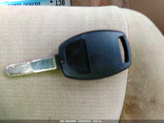 2004 HONDA ACCORD SDN LX VIN: 1HGCM56384A178692