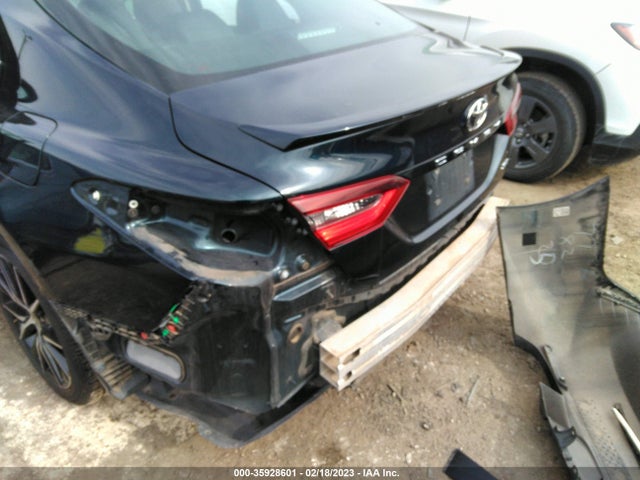 2021 Toyota Camry, VIN: 4T1G11AK4MU528684