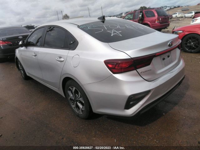 3KPF24AD3KE031265 KIA Forte Lxs