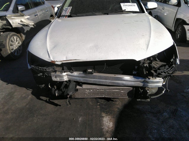 WAUAFAFL9FN033856 Audi A4 PREMIUM