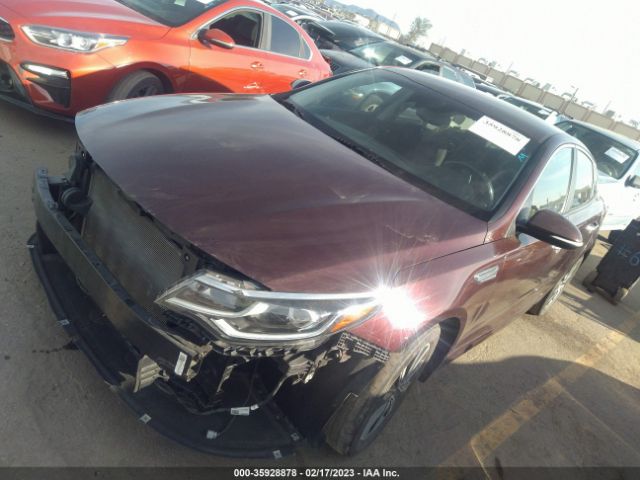 5XXGT4L38KG370875 KIA Optima Lx