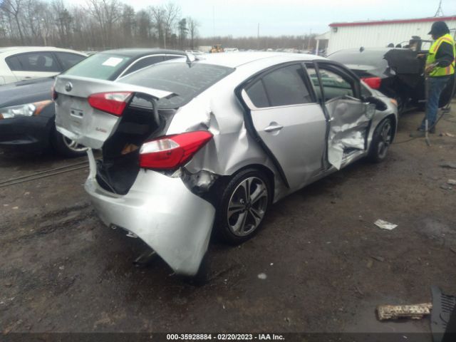 KNAFX4A86F5326198 KIA FORTE EX
