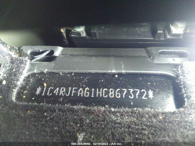 1C4RJFAG1HC867372 Jeep Grand Cherokee Laredo