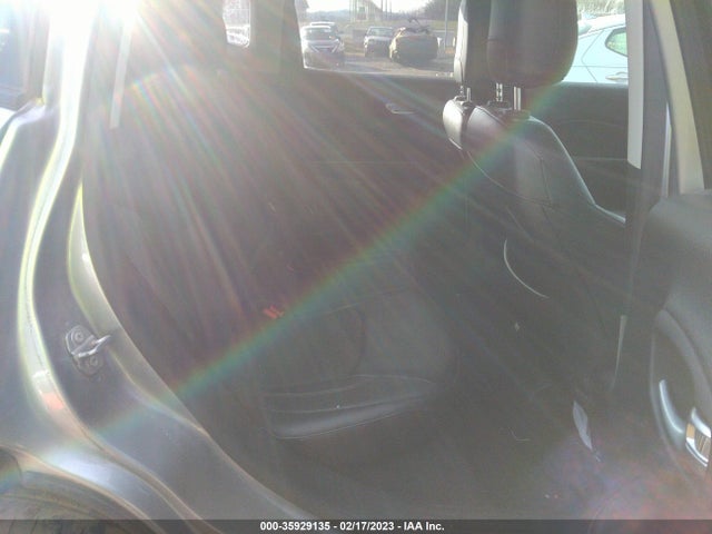3C4NJDBB4JT178152 Jeep Compass Latitude