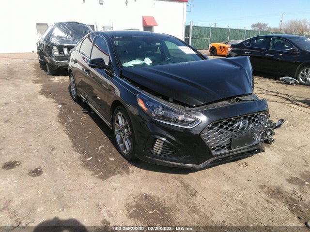 2018 Hyundai Sonata, VIN: 5NPE34AB5JH726252