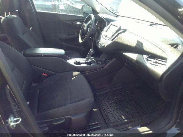 2018 CHEVROLET MALIBU LT VIN: 1G1ZD5ST0JF147698