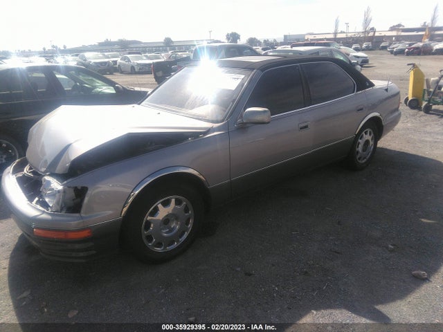 JT8UF22E4S0007071 Lexus LS 400