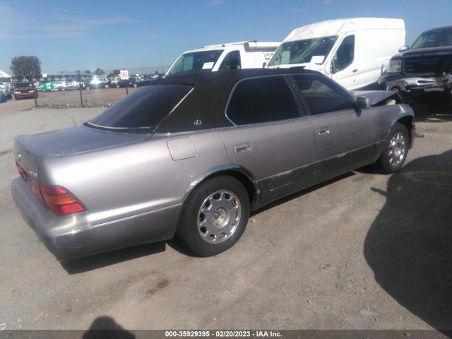 JT8UF22E4S0007071 Lexus LS 400