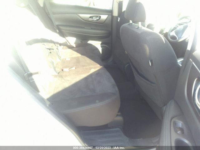 KNMAT2MT3GP708210 Nissan ROGUE SV