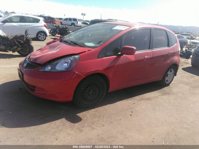 Продажа на аукционе авто 2013 Honda Fit, vin: JHMGE8H36DC081425, номер лота: 35929507