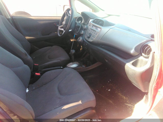 Продажа на аукционе авто 2013 Honda Fit, vin: JHMGE8H36DC081425, номер лота: 35929507