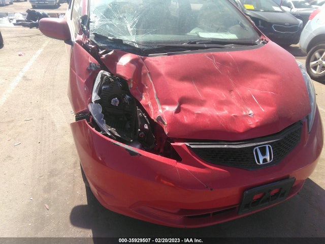 Продажа на аукционе авто 2013 Honda Fit, vin: JHMGE8H36DC081425, номер лота: 35929507