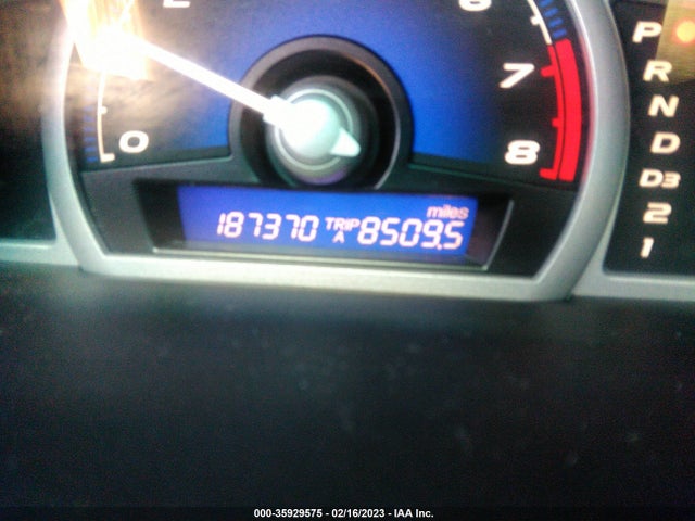 2010 HONDA CIVIC CPE EX-L VIN: 2HGFG1B97AH529824