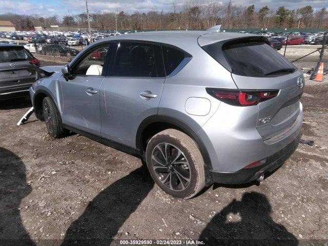 2022 Mazda CX-5, VIN: JM3KFBDM2N0537628