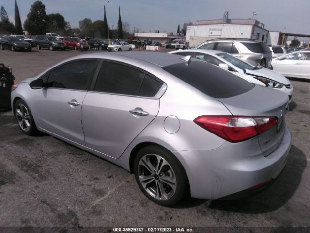 KNAFZ4A88G5614204 KIA FORTE EX