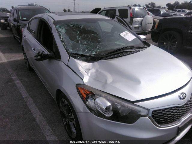 KNAFZ4A88G5614204 KIA FORTE EX