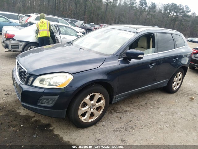 Volvo XC60 2013 YV4940DZ8D2368731 Image 2