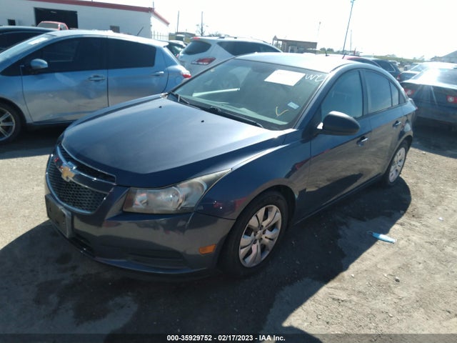 2013 CHEVROLET CRUZE LS VIN: 1G1PA5SH2D7329199