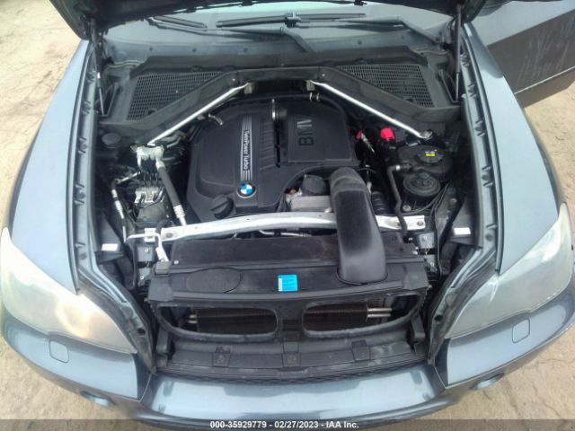 5UXZV4C50BL739635 BMW X5 35i